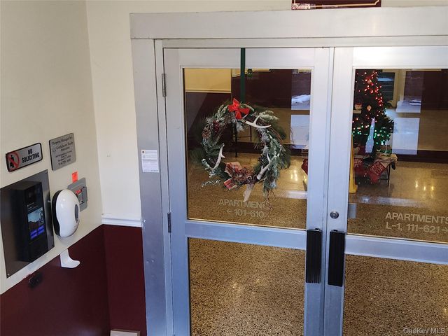 2 Fisher Drive D101, Mount Vernon, NY 10552