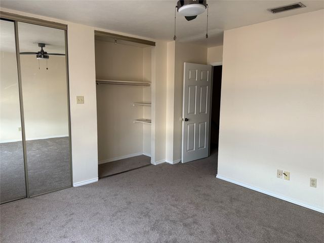 1294 Speight Avenue, Waco, TX 76706