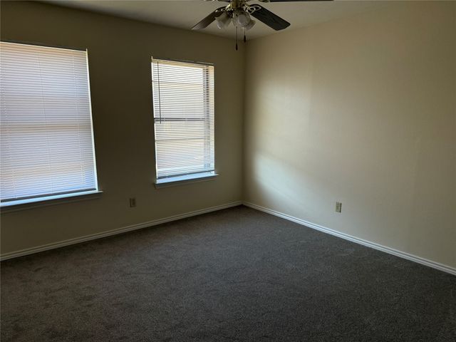 1294 Speight Avenue, Waco, TX 76706