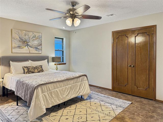 10300 Ryecroft Road, Oklahoma City, OK 73162