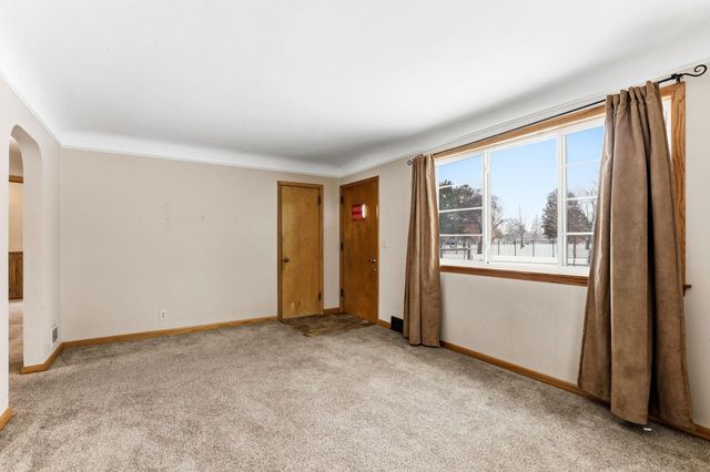 3951 Penn Avenue N, Minneapolis, MN 55412