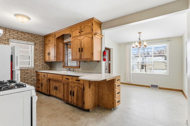 3951 Penn Avenue N, Minneapolis, MN 55412