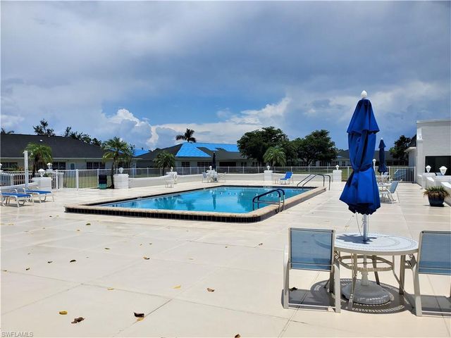 1381 N Brandywine CIR, Fort Myers, FL 33919