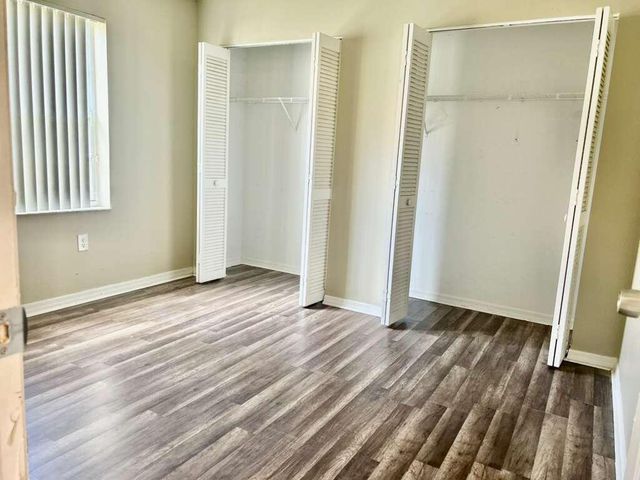2585 NW 79th Avenue, Margate, FL 33063