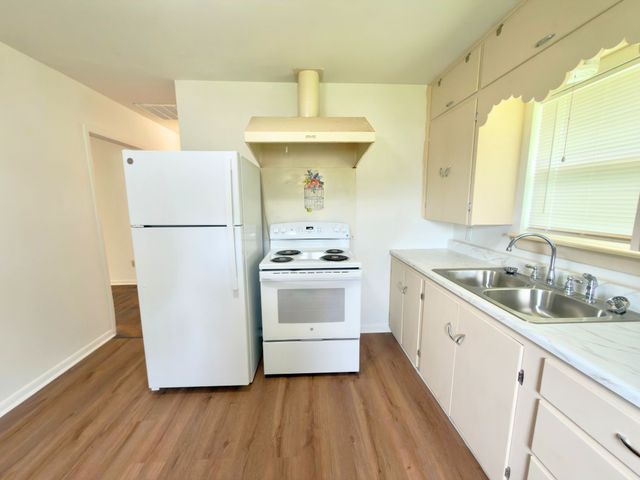 102 Ator Street, Lipan, TX 76462