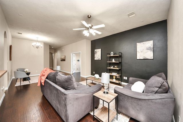 13342 Southpoint Lane, Houston, TX 77034