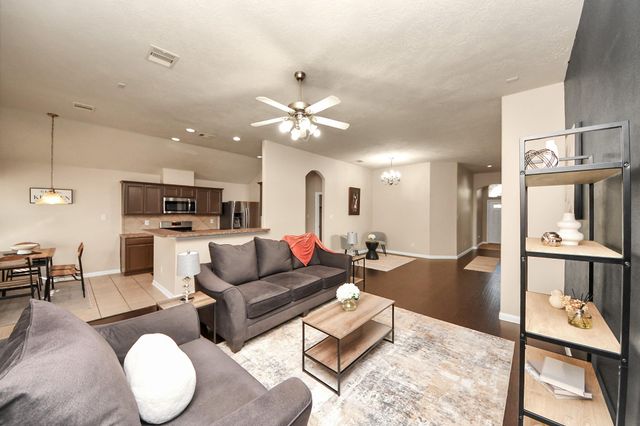 13342 Southpoint Lane, Houston, TX 77034