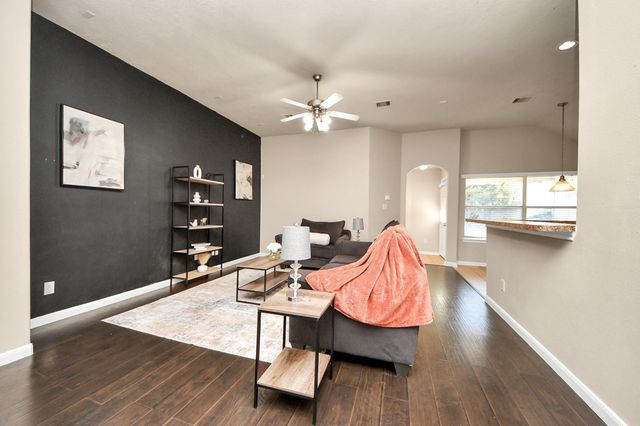 13342 Southpoint Lane, Houston, TX 77034