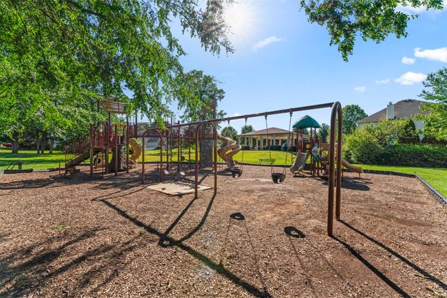 1221 Avery Dr, Murfreesboro, TN 37128