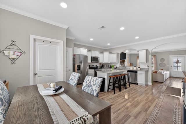 1221 Avery Dr, Murfreesboro, TN 37128