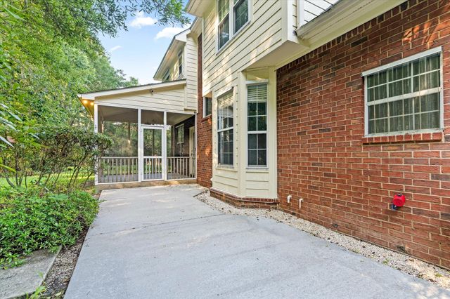 1391 Lakecrest Court, Mount Pleasant, SC 29466