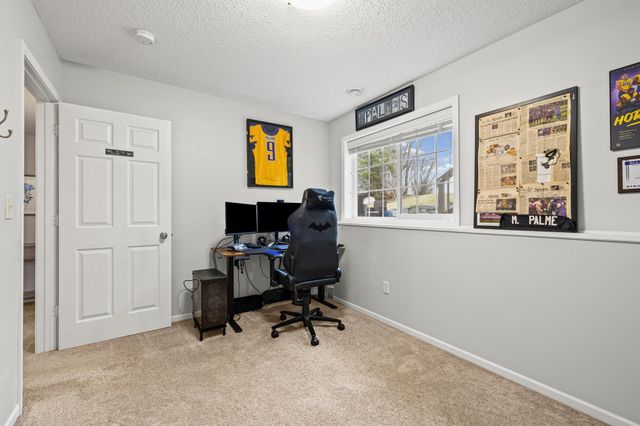 6509 147th Street W, Savage, MN 55378