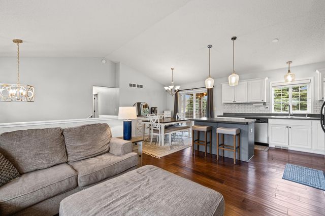 6509 147th Street W, Savage, MN 55378