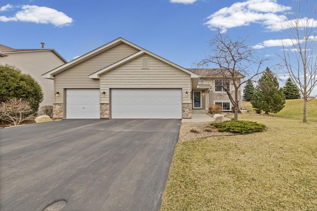 6509 147th Street W, Savage, MN 55378