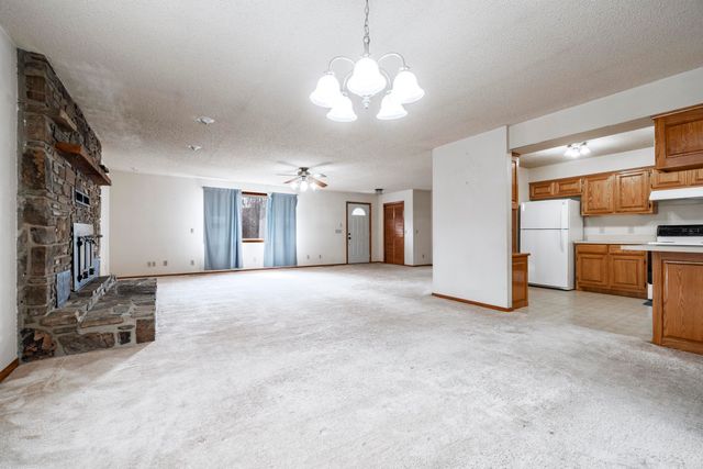 2538 Walnut Valley Road, Hot Springs, AR 71909