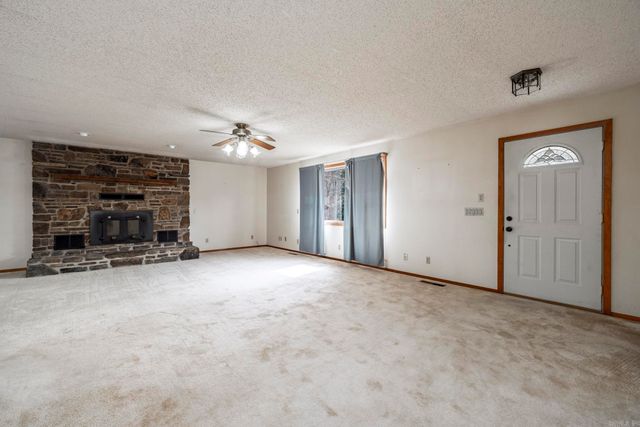 2538 Walnut Valley Road, Hot Springs, AR 71909