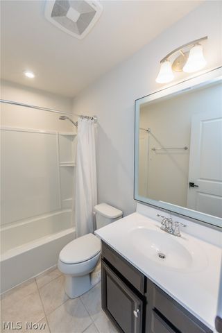 6394 Hooper Drive, Medina, OH 44256