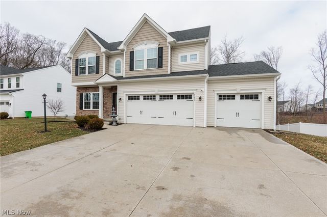 6394 Hooper Drive, Medina, OH 44256