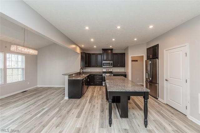 6394 Hooper Drive, Medina, OH 44256