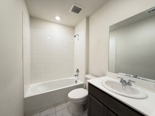 727 Meadow Creek Lane, Josephine, TX 75189