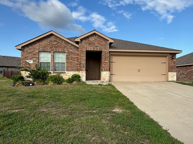 727 Meadow Creek Lane, Josephine, TX 75189