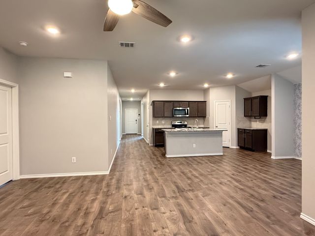 727 Meadow Creek Lane, Josephine, TX 75189