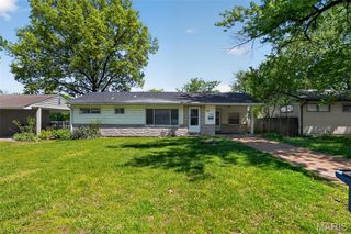 10112 Jett Drive, St Louis, MO 63136