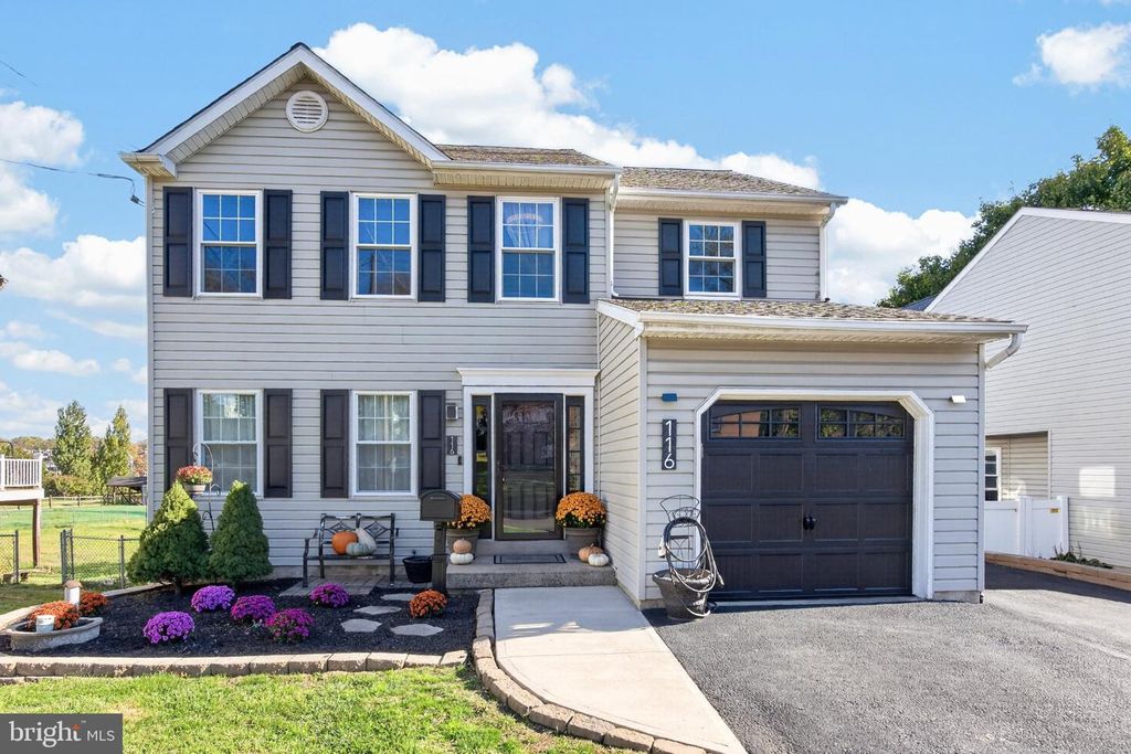 116 CENTRAL AVE, Souderton, PA 18964