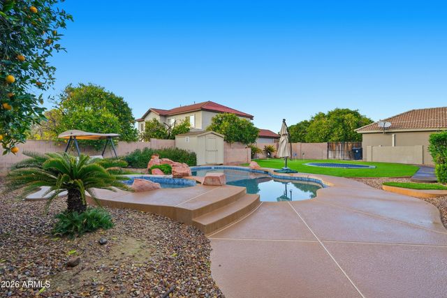 4335 E FOX Circle, Mesa, AZ 85205