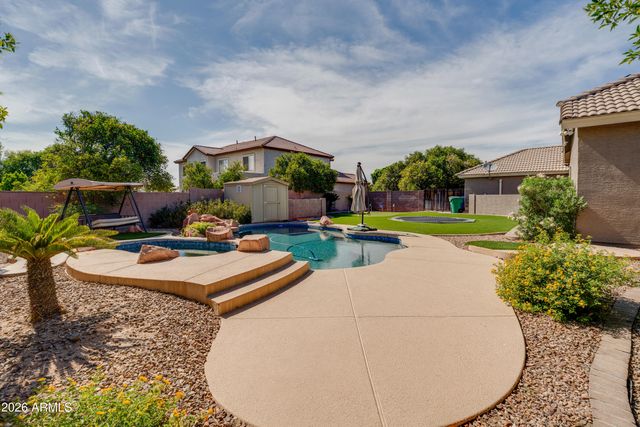 4335 E FOX Circle, Mesa, AZ 85205