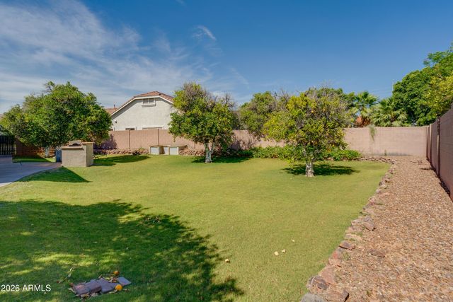 4335 E FOX Circle, Mesa, AZ 85205