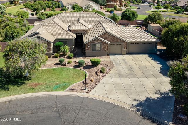 4335 E FOX Circle, Mesa, AZ 85205