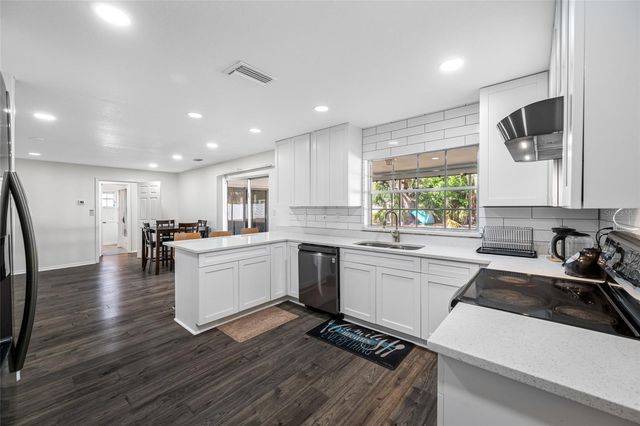 3428 YALE CIRCLE, Riverview, FL 33578