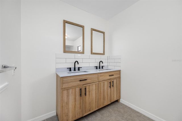 3428 YALE CIRCLE, Riverview, FL 33578