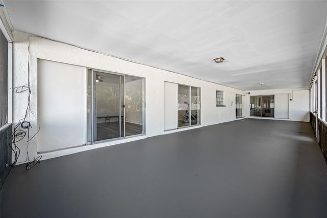 3428 YALE CIRCLE, Riverview, FL 33578