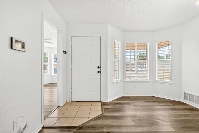 6346 9th Street, Lubbock, TX 79416