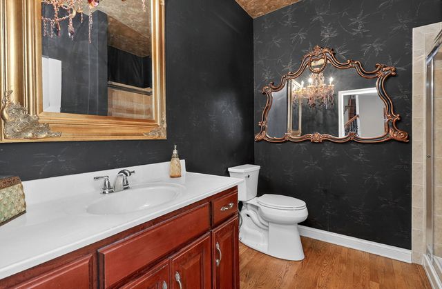 1 Crenshaw Court, Bolingbrook, IL 60490