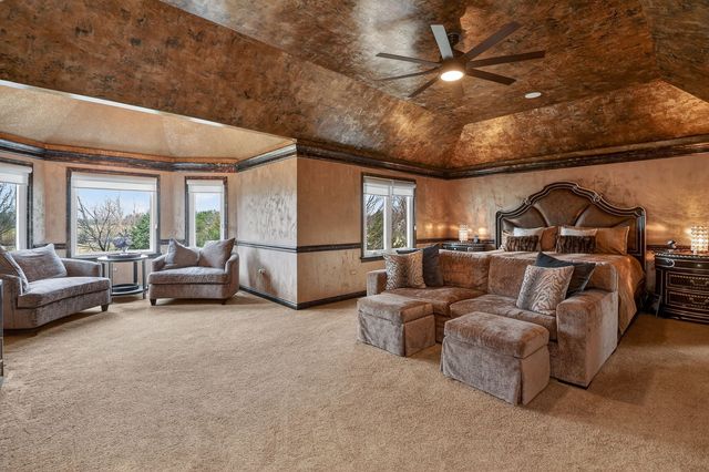 1 Crenshaw Court, Bolingbrook, IL 60490