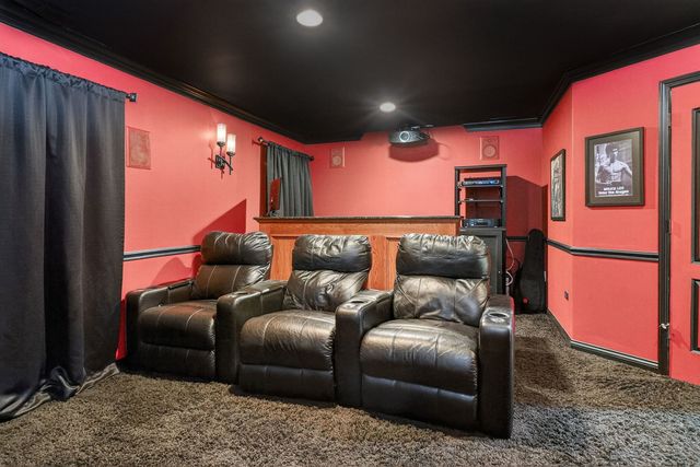 1 Crenshaw Court, Bolingbrook, IL 60490