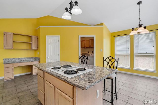 2910 Championship Boulevard, Oakville, MO 63129