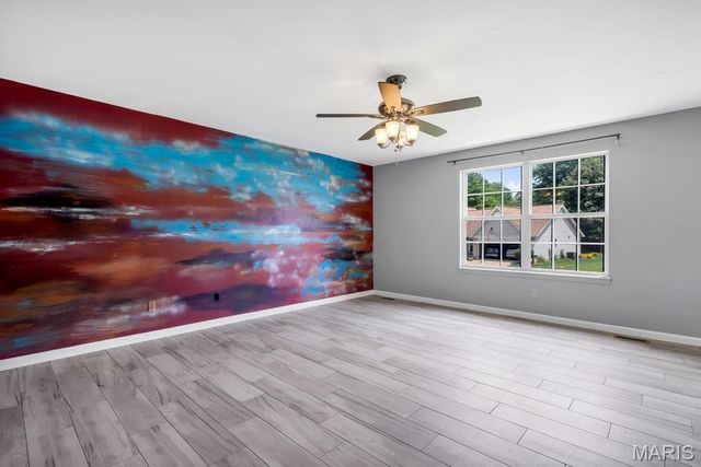 2910 Championship Boulevard, Oakville, MO 63129