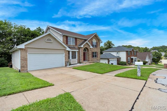 2910 Championship Boulevard, Oakville, MO 63129