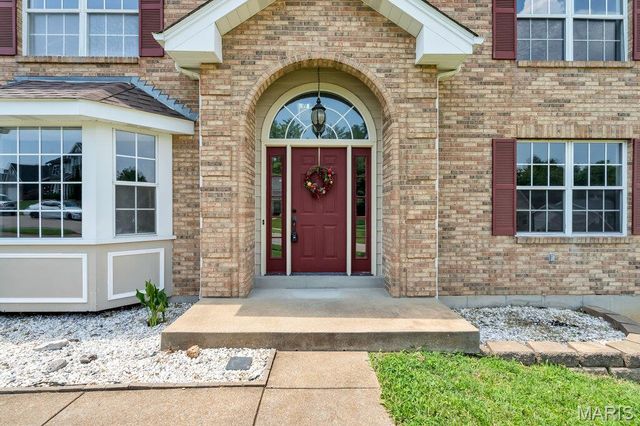 2910 Championship Boulevard, Oakville, MO 63129