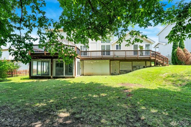 2910 Championship Boulevard, Oakville, MO 63129