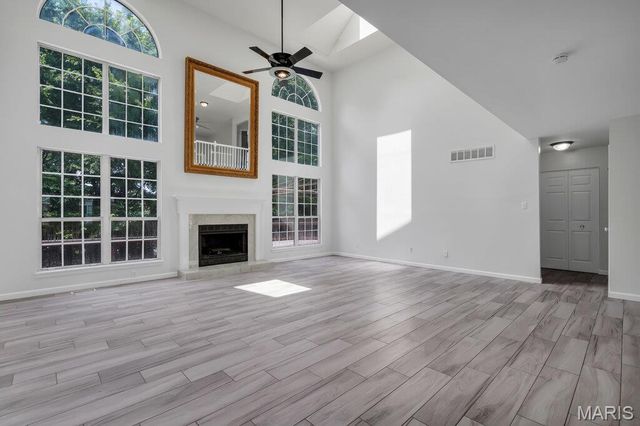 2910 Championship Boulevard, Oakville, MO 63129