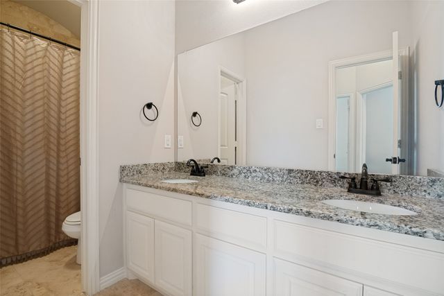 465 Collin Street, Nevada, TX 75173