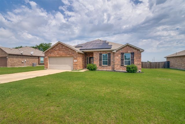 465 Collin Street, Nevada, TX 75173