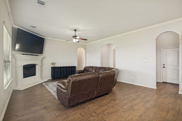 465 Collin Street, Nevada, TX 75173