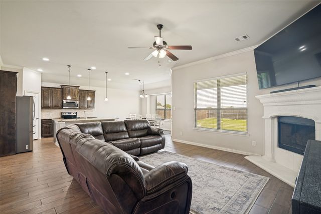 465 Collin Street, Nevada, TX 75173