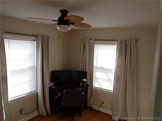 9 Louise Street, Jeffersonville, IN 47130